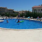Apartment With Terrace Albufeira Olhos De Agua Daire Albufeira