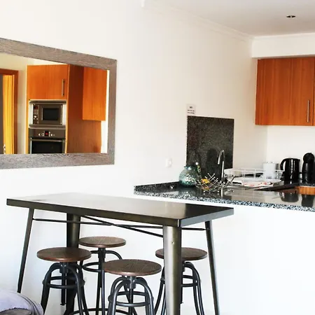 With Terrace Olhos De Agua Апартаменты