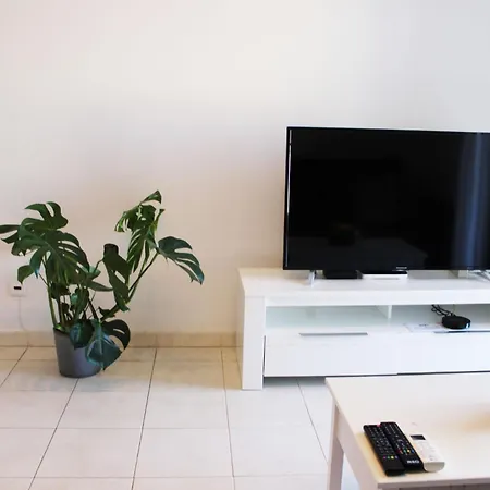 With Terrace Olhos De Agua Апартаменты