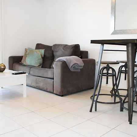 With Terrace Olhos De Agua Апартаменты Албуфейра