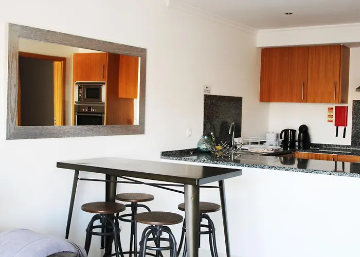 With Terrace Olhos De Agua Apartment