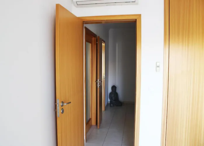 With Terrace Olhos De Agua Apartment *