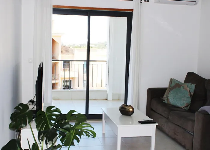 Apartment With Terrace Olhos De Agua