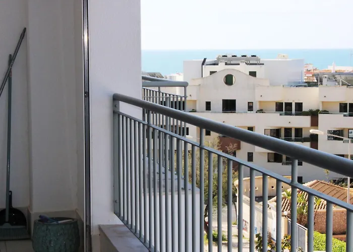 Apartment With Terrace Olhos De Agua